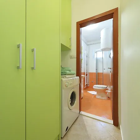 One Bedroom With Bbq Lägenhet Zadar