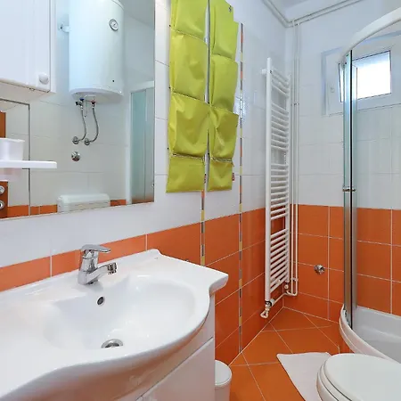 One Bedroom With Bbq Lägenhet Zadar